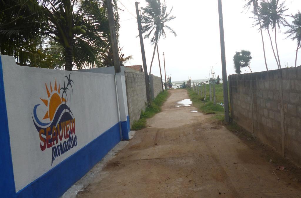 SeaView Paradise Inn Weligama Bagian luar foto